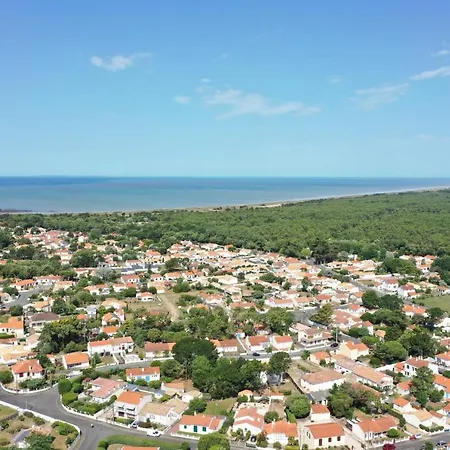 Holiday home Maison Pour 6 Personnes A