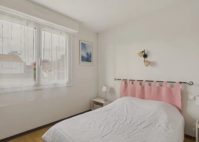 بيت للعطل Maison Pour 6 Personnes A *