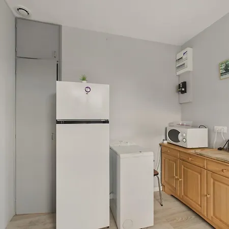 Maison Pour 6 Personnes A Holiday home *